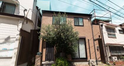 1 station from Hakata Station A whole detached ho / Fukuoka Fukuoka