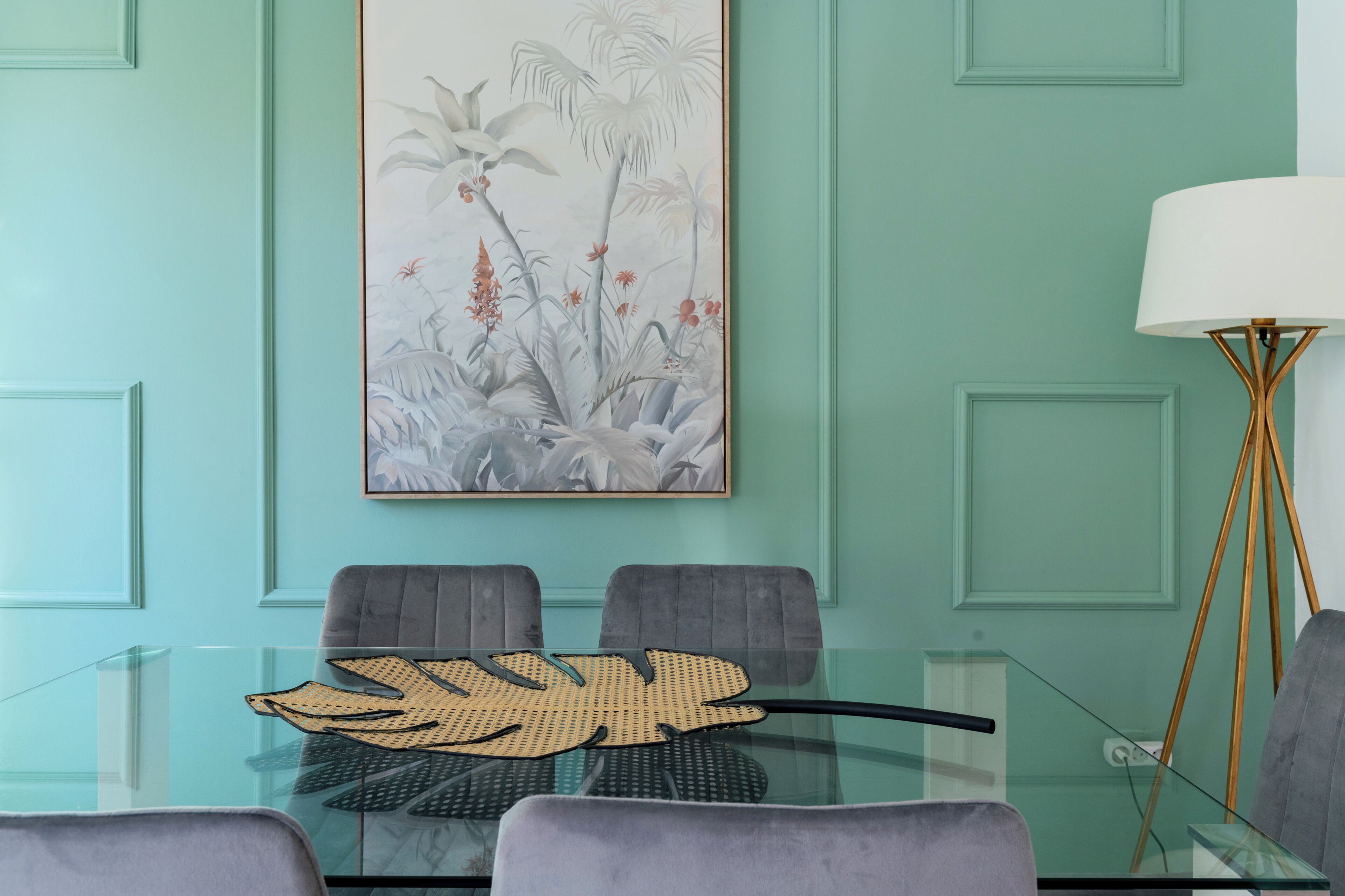 Apartment, 2 Bedrooms | Dining room
