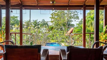 Piman Pu Villa - 2 King Bed (with A/C) + 1 Double Bed (with fan) | Balcony