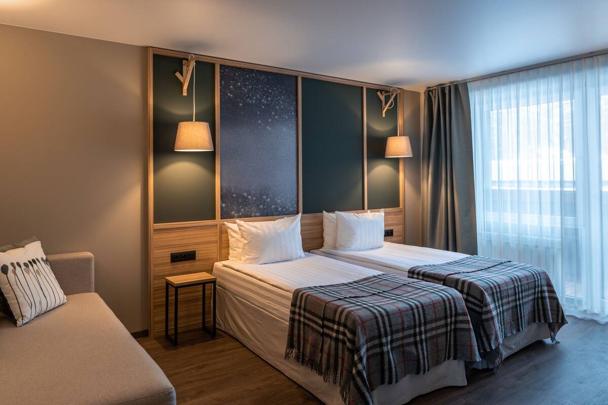 1 sovrum, minibar, värdeförvaringsskåp på rummet och skrivbord
