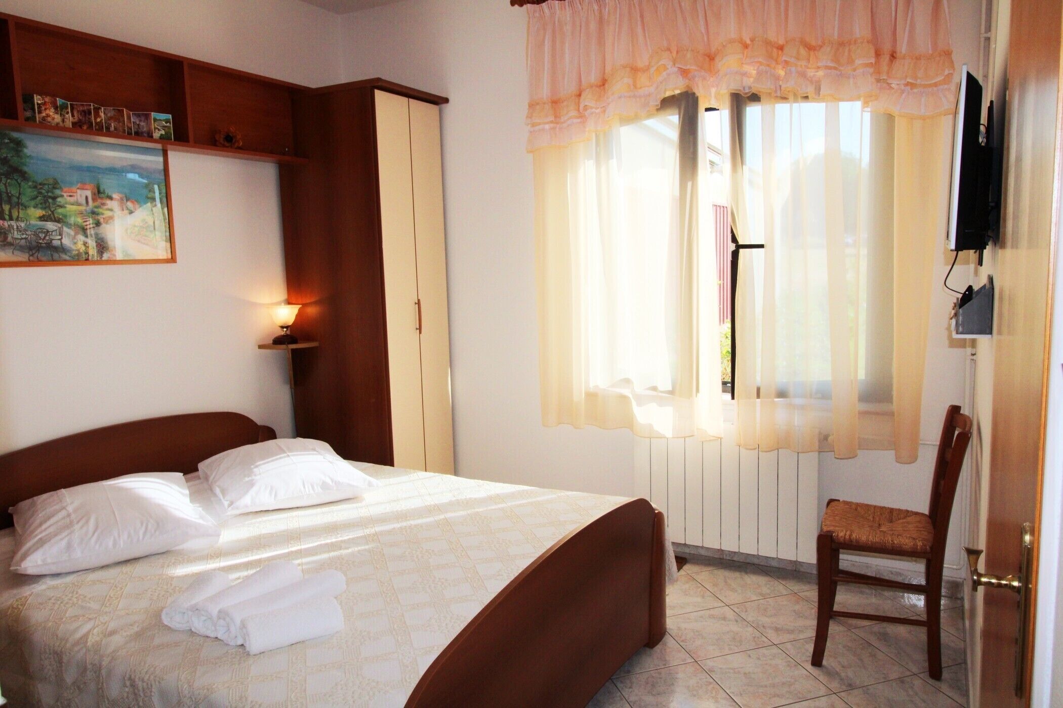 Strykejern/-brett, wi-fi (inkludert) og sengetøy