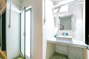Unclassified image, 4 of 33, button - Oyo 688 Bangkok Hub Hostel (Bangkok)