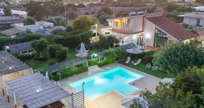 Timparosa, Villa mit Pool 2 km vom Strand von Punta Secca