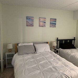 1 Schlafzimmer, Bügeleisen/Bügelbrett, Reisekinderbett, WLAN