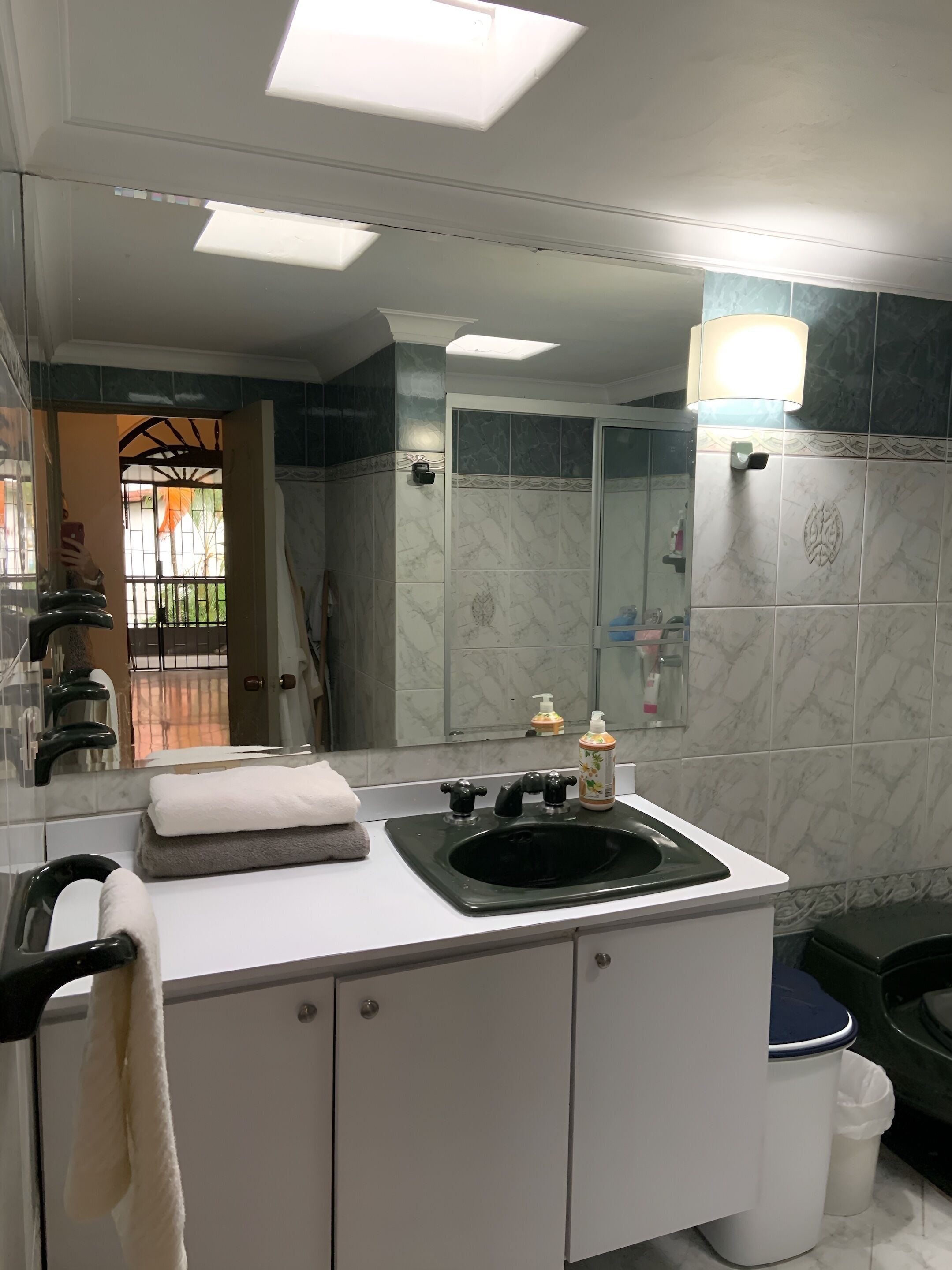 apartment | bathroom | towels, soap, shampoo, toilet paper