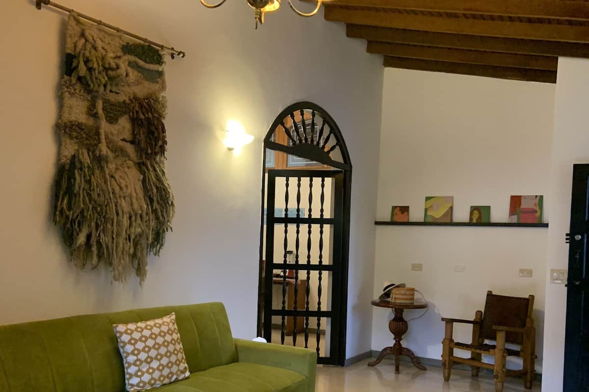 Departamento | Área de sala de estar | Televisión de pantalla plana