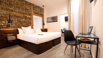 1 chambre, literie de qualité supérieure, couette en duvet d'oie