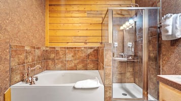 Shower, jetted bath, hair dryer, towels