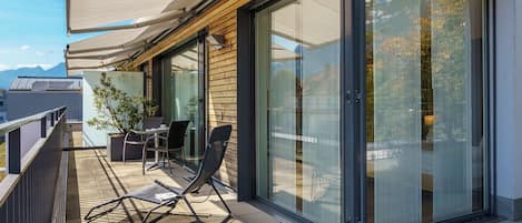 Couette en duvet d'oie, coffres-forts dans les chambres, bureau