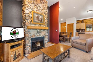 Smart TV, fireplace, DVD player