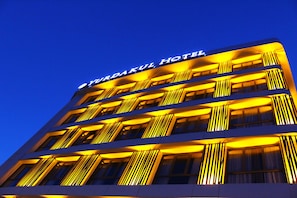 Front of property – evening/night