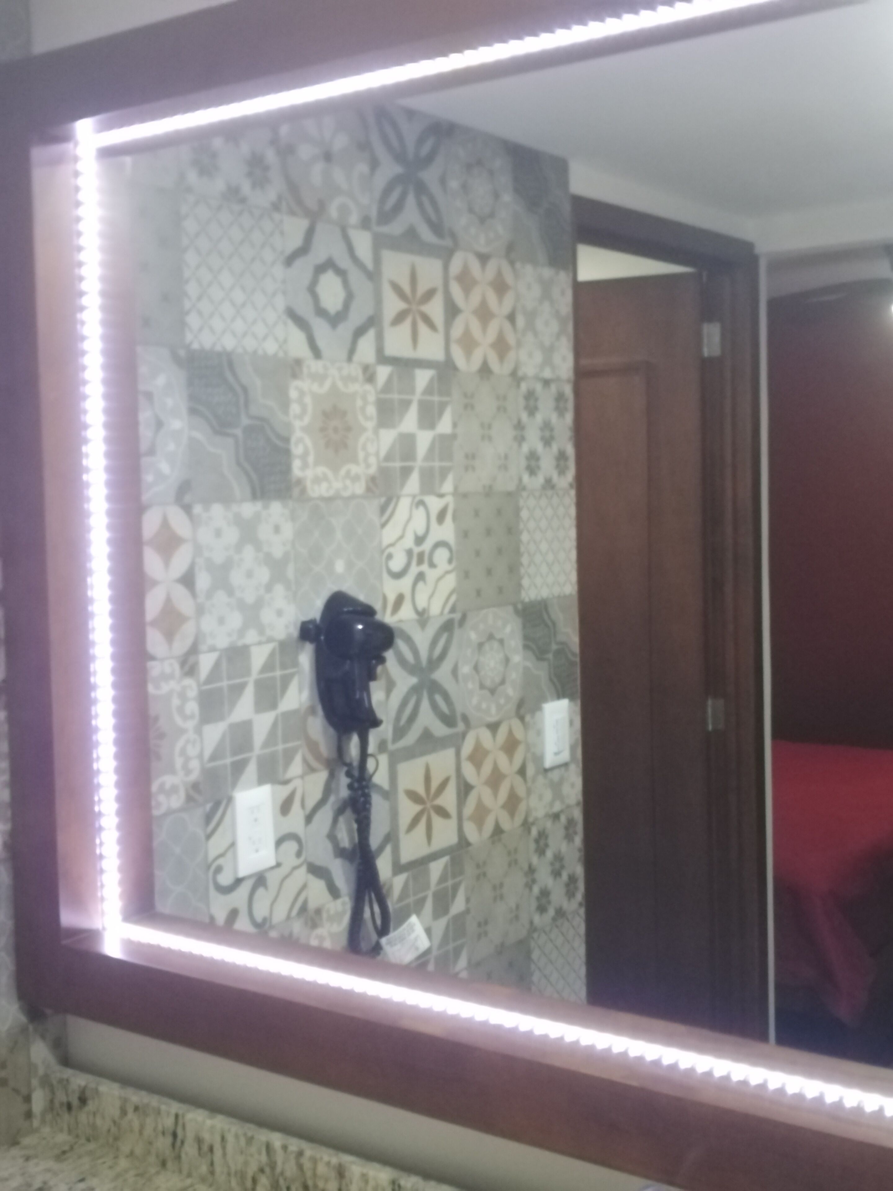 deluxe double room | bathroom | shower, free toiletries, hair dryer, towels