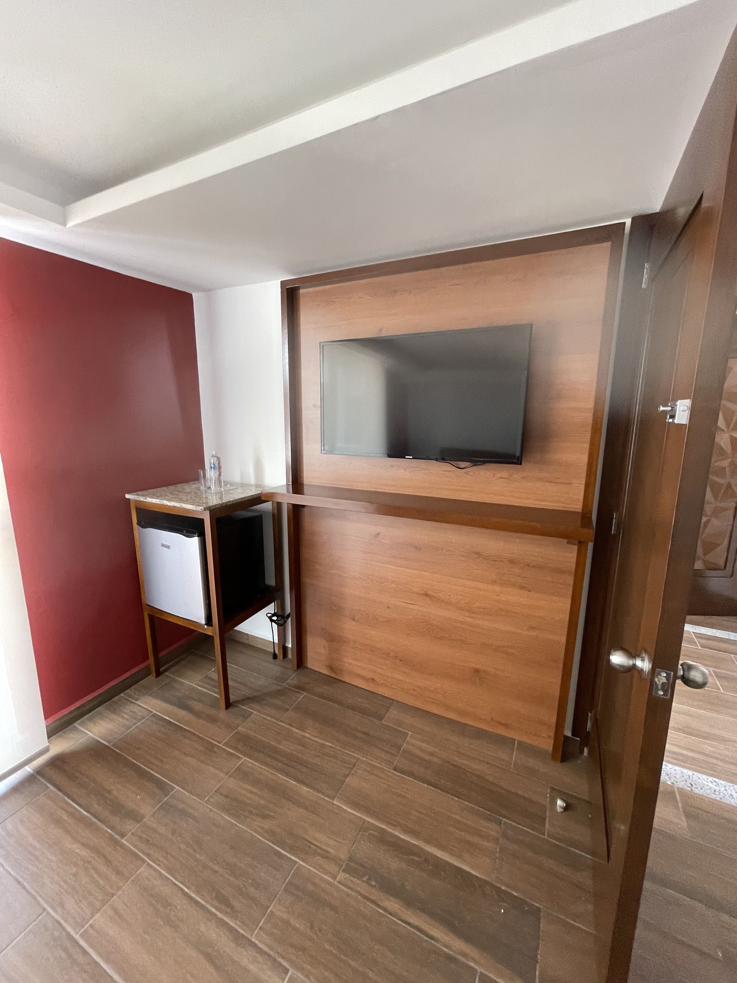 deluxe double room | room amenity