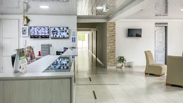 Quầy tiếp tân