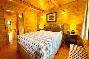 2 bedrooms, WiFi - Cast Away Cabin (Page County)