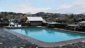 Seasonal outdoor pool - El Coyote Ranch (El Coyote)