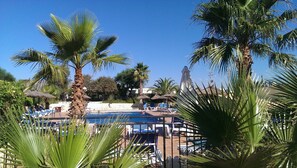 Outdoor pool, pool loungers - Los Gallardos Leisure (Los Gallardos)