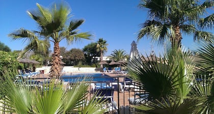 Los Gallardos Leisure