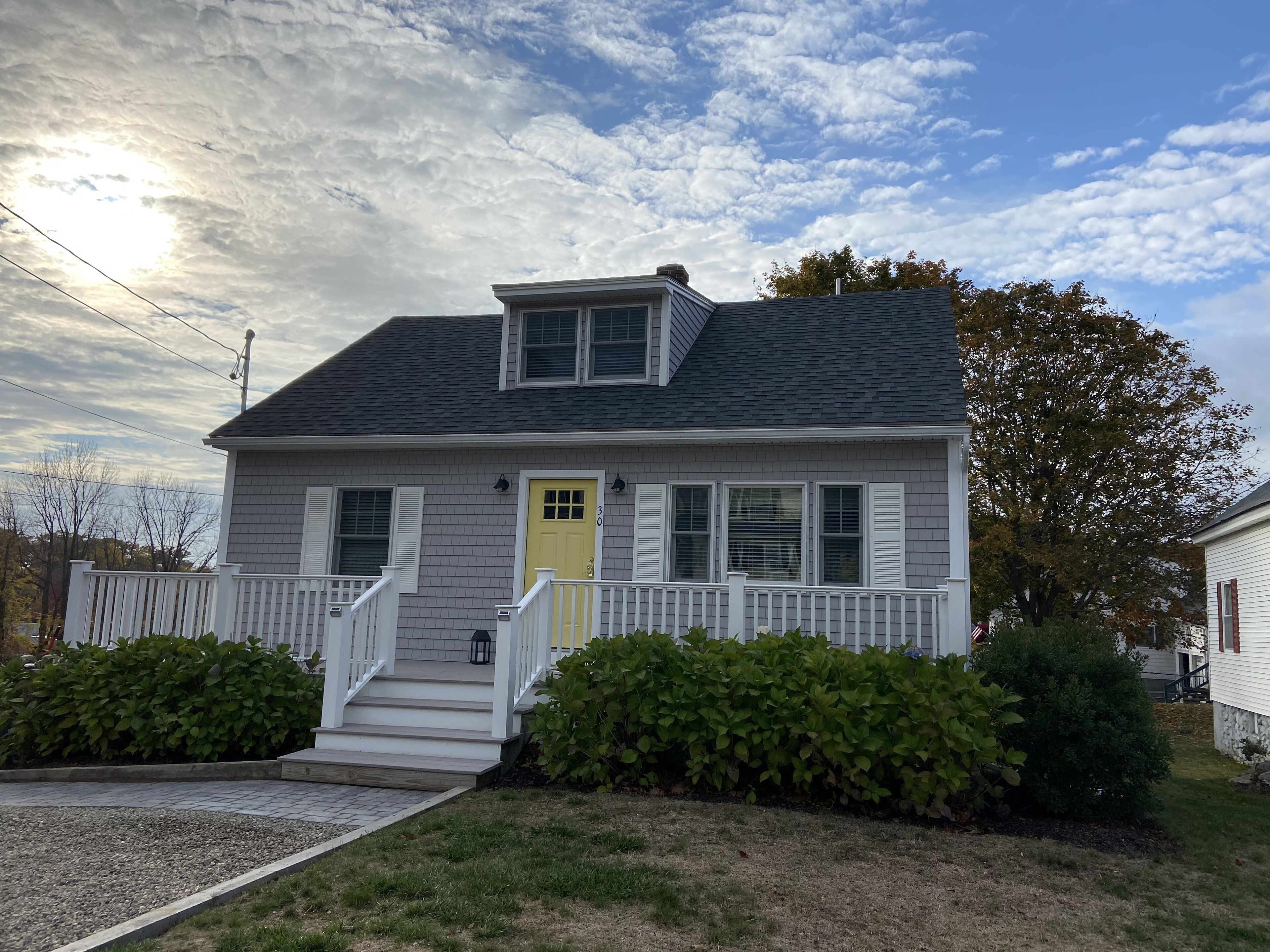 Location! Renovated 3 bed/2 bath home, walk to the beach and York Beach Village!