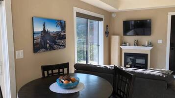 TV, fireplace, Netflix, streaming services