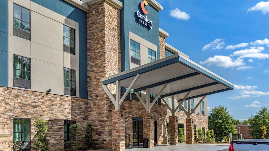 Comfort Inn & Suites Olive Branch Old Towne