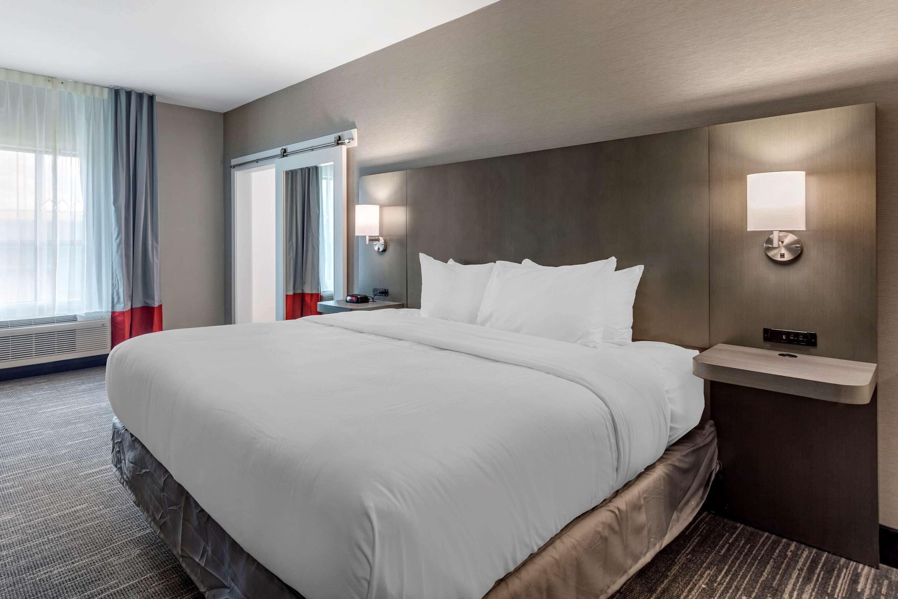 suite, 1 king bed, accessible, non smoking | premium bedding, desk, laptop workspace, soundproofing