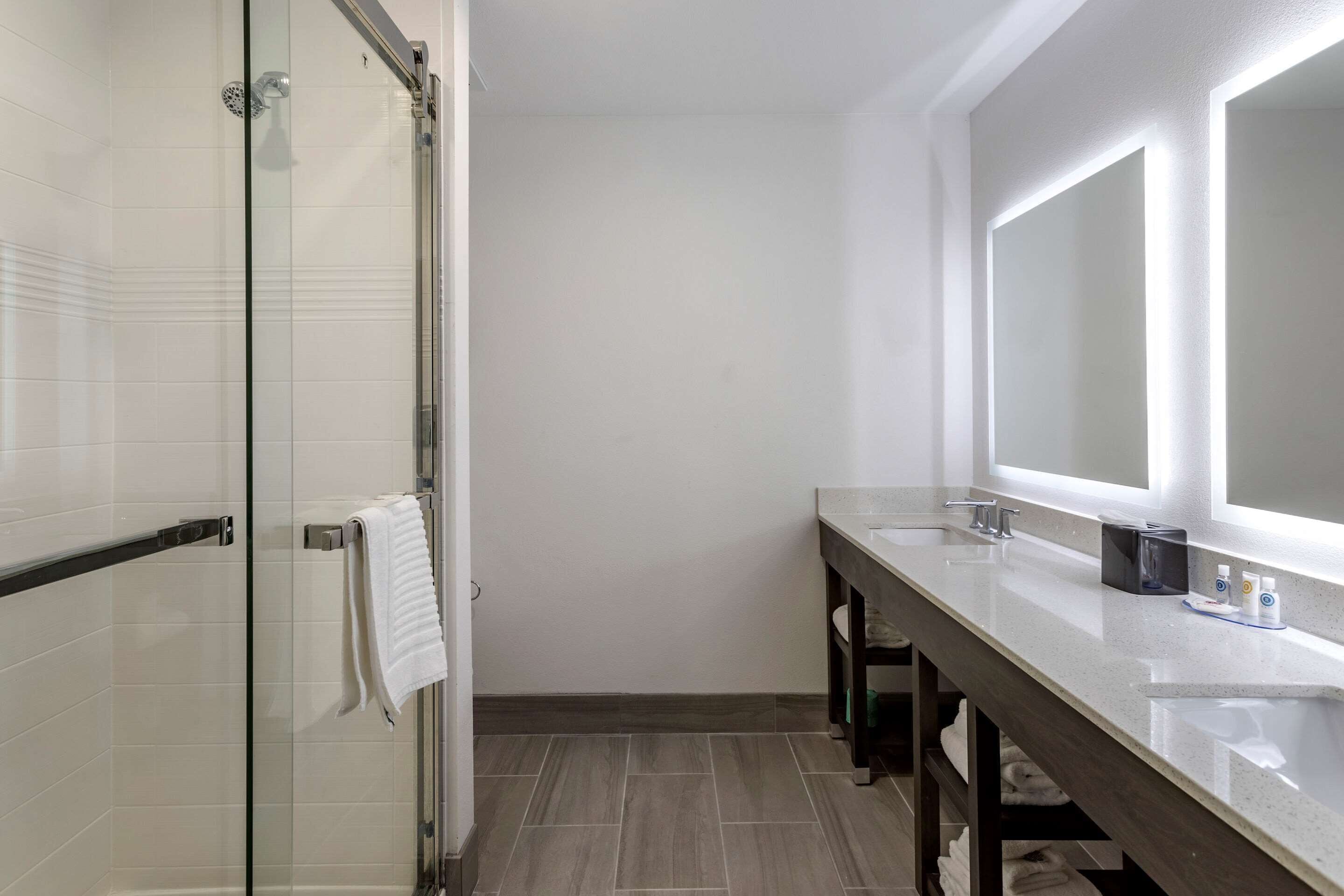 suite, 2 queen beds, non smoking | premium bedding, desk, laptop workspace, soundproofing