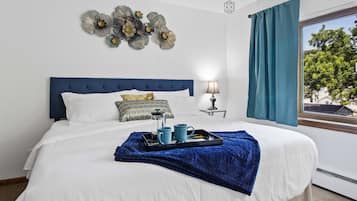 1 slaapkamer, een bureau, een strijkplank/strijkijzer, gratis wifi