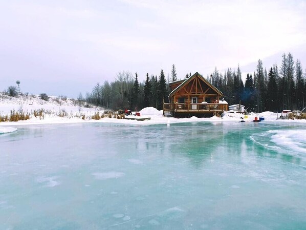 رياضات التزحلق على الجليد والماء