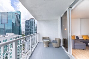 Property grounds - Gorgeous 1Bed with water view in the heart of Brickell (Miami)