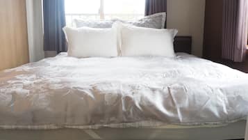 1 chambre, fer et planche à repasser, Wi-Fi gratuit, draps fournis