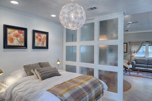 1 bedroom, WiFi, bed sheets