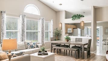 Maison Exclusive | Coin séjour