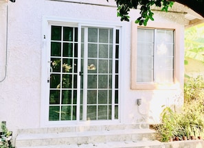 Exterior detail - PROMO 20% MONTHLY DISCOUNT
King bed suite/1 bath, private entry, street parking. (Garden Grove)