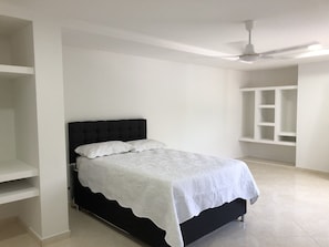 Tende oscuranti, insonorizzazione, Wi-Fi gratuito, lenzuola