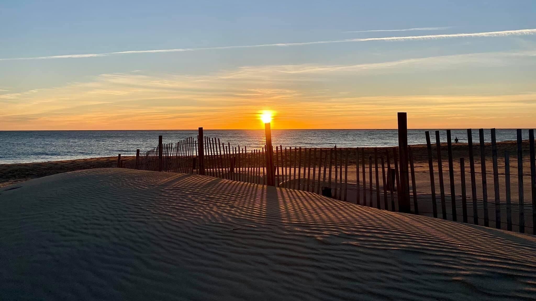 Beach nearby, sun-loungers