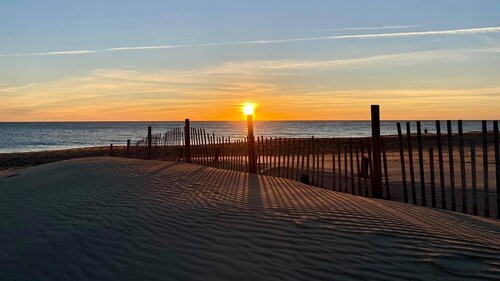 Amazing Lewes Location - Walk to Beach by Day, Town by Night!  Full-size arcade!