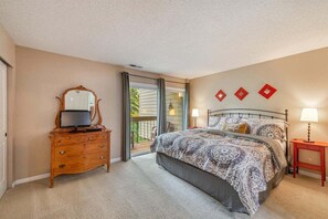 2 slaapkamers, een strijkplank/strijkijzer, gratis wifi, beddengoed