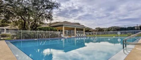 Pool | Outdoor pool, a heated pool