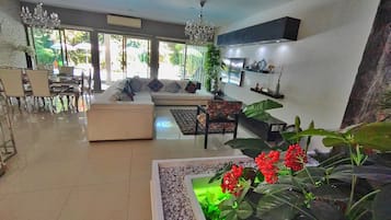 Smart TV, books, offices