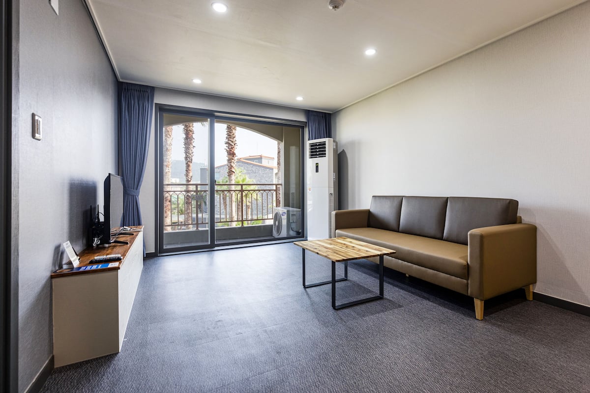 家庭双床房, 山景 (Aewol - Hotel type) | 客房景观