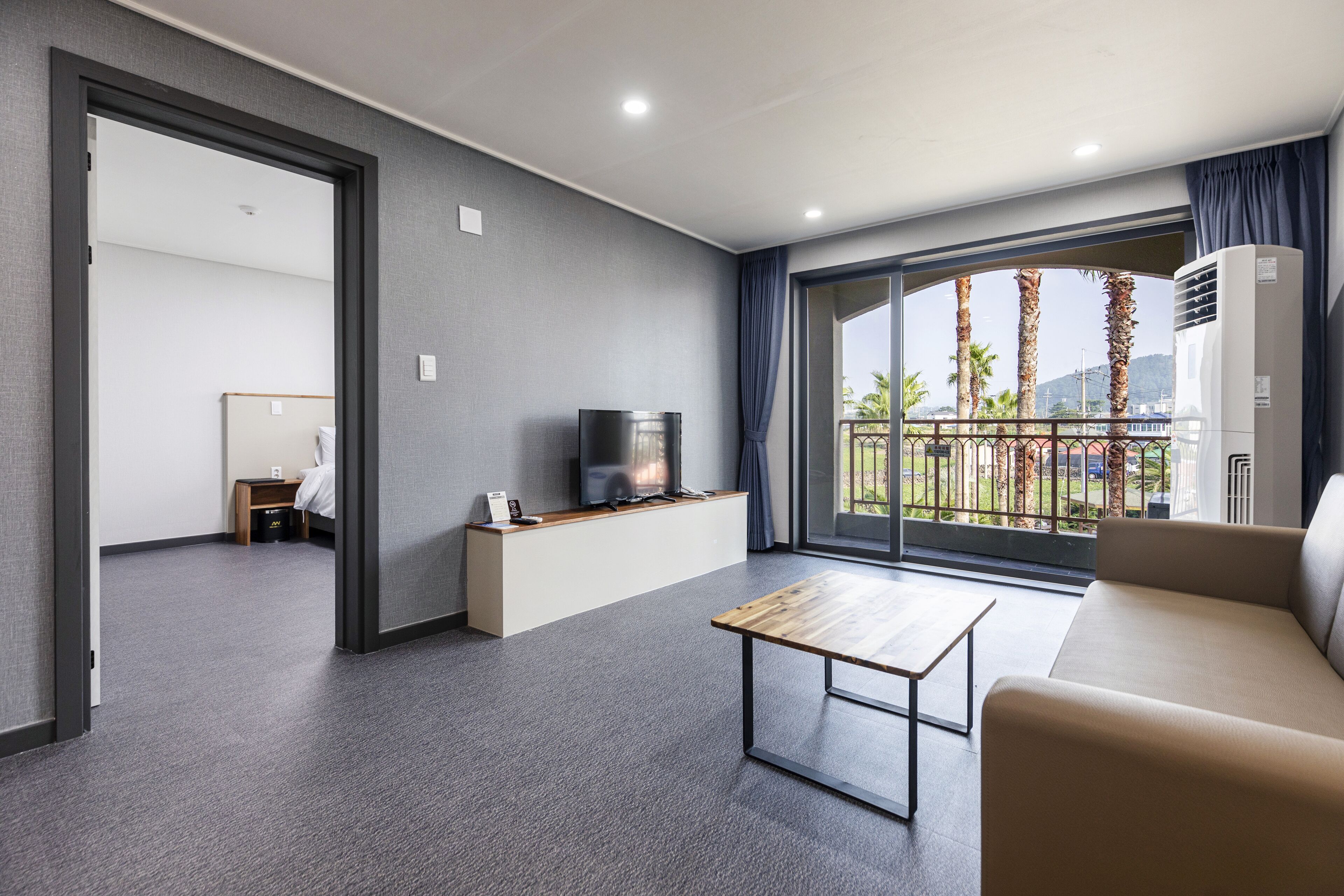 aewol - hotel type: deluxe family twin room, mountain view | living area | flat-screen tv, heated floors