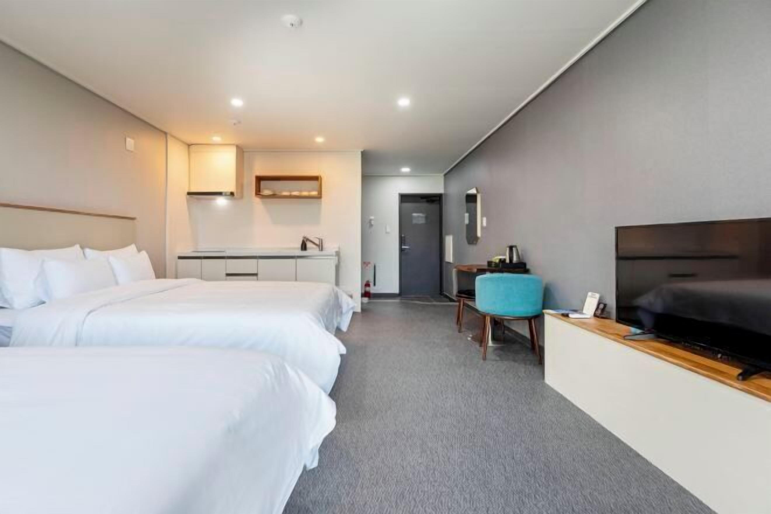 Blackout curtains, free WiFi, bed sheets, wheelchair access