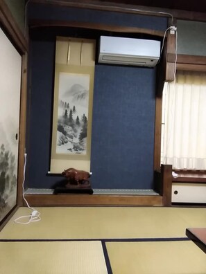 Quadruple Room, Non Smoking | Free WiFi - Hostel Minka Matsumoto (Matsumoto)
