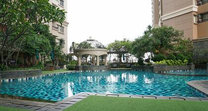 Comfy and Homey 2BR at Mediterania Marina Ancol Apartment