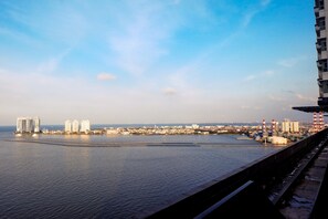 Room | View from room - Cozy 2BR Sea View Condominium Apartment Green Bay Pluit (Jakarta)