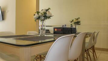 Habitación | Servicio de comidas en la habitación