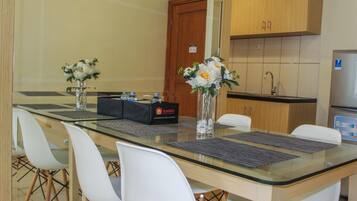 Habitación | Servicio de comidas en la habitación