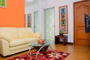 Room | Ruang tamu | TV 