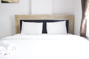 Room | 2 bedrooms, free WiFi, bed sheets